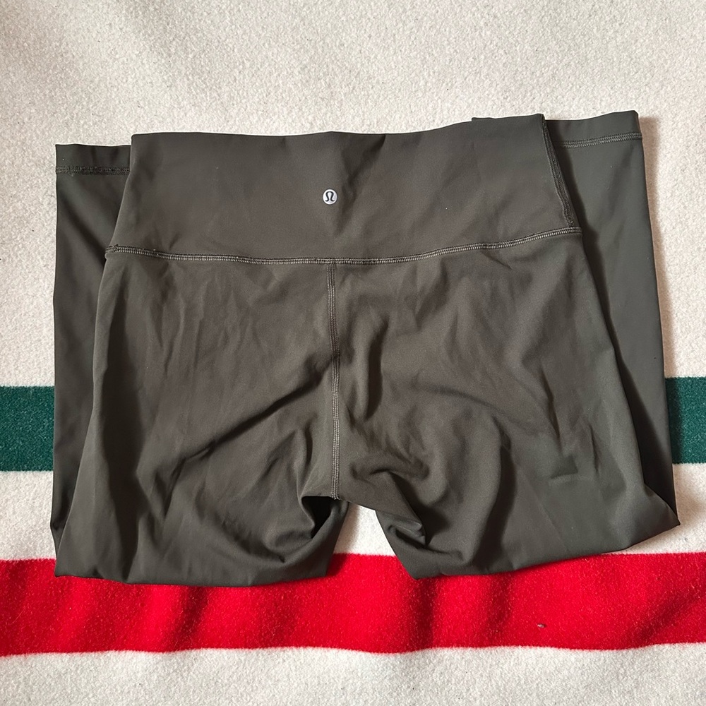 Lululemon Wunder Under High-Rise Crop Legging 21”